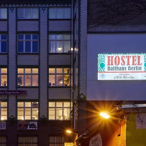 Vandrerhjem Ballhaus, Berlin
