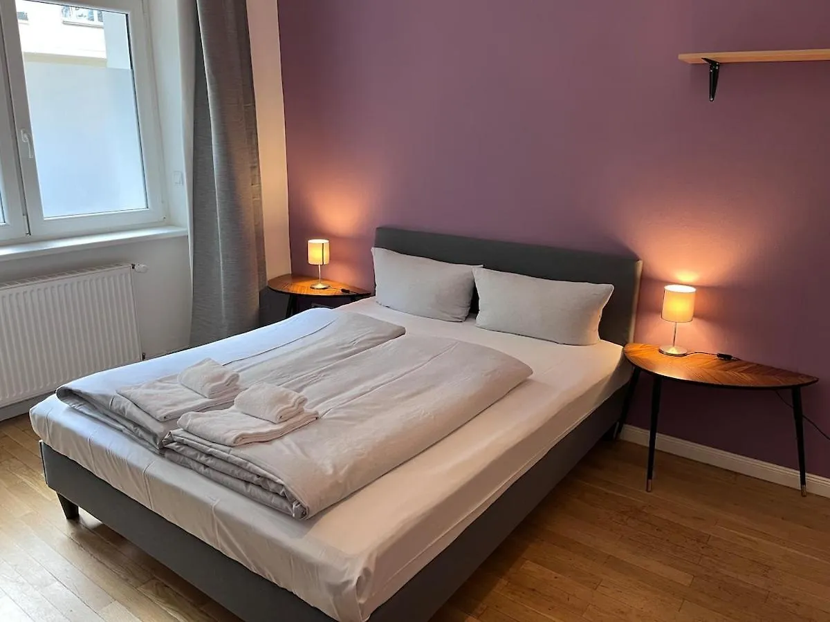 Riso Apartment 2 Berlin